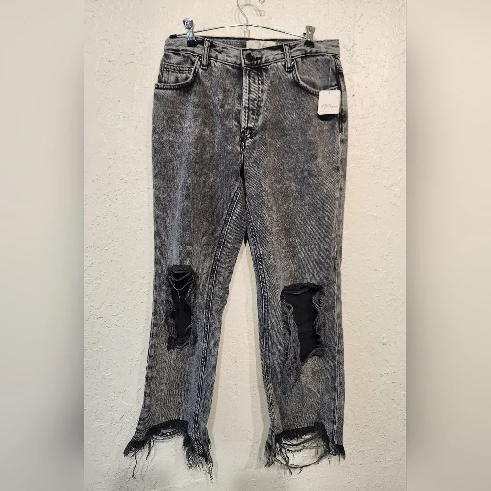 Free People Maggie Mid Rise Stright Leg Distressed Jean
